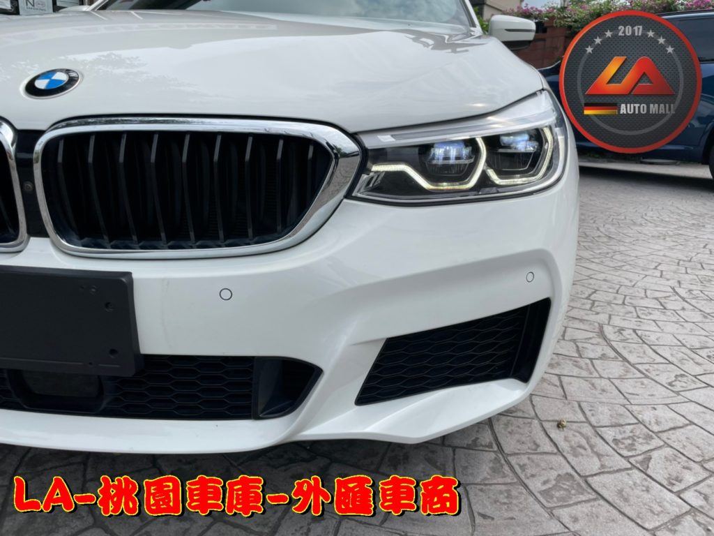 代購外匯BMW 640i GT 價格、配備、馬力、規格、油耗介紹，2018 BMW 640i GT 外匯車代購流程分享。LA-桃園車庫代購外匯BMW 640i GT 回台價格會划算嗎?BMW 640i GT外匯車代購回台價格划算嗎? LA-桃園車庫 如何代購BMW 640i GT外匯車? BMW 640i GT外匯車與台灣總代理價格差多少呢? BMW 640i GT外匯車規格、馬力、油耗、配備介紹~ LA-桃園車庫 協助客戶代購BMW 640i GT流程分享~桃園、台北、新竹、北部地區有推薦的外匯車商嗎? LA桃園車庫是台灣Mobile01、PTT網友推薦的外匯車商之一~為什麼大家都要推薦LA-桃園車庫外匯車商代購外匯車呢?LA-桃園車庫評價又是如何？LA-桃園車庫是黑心車商嗎？