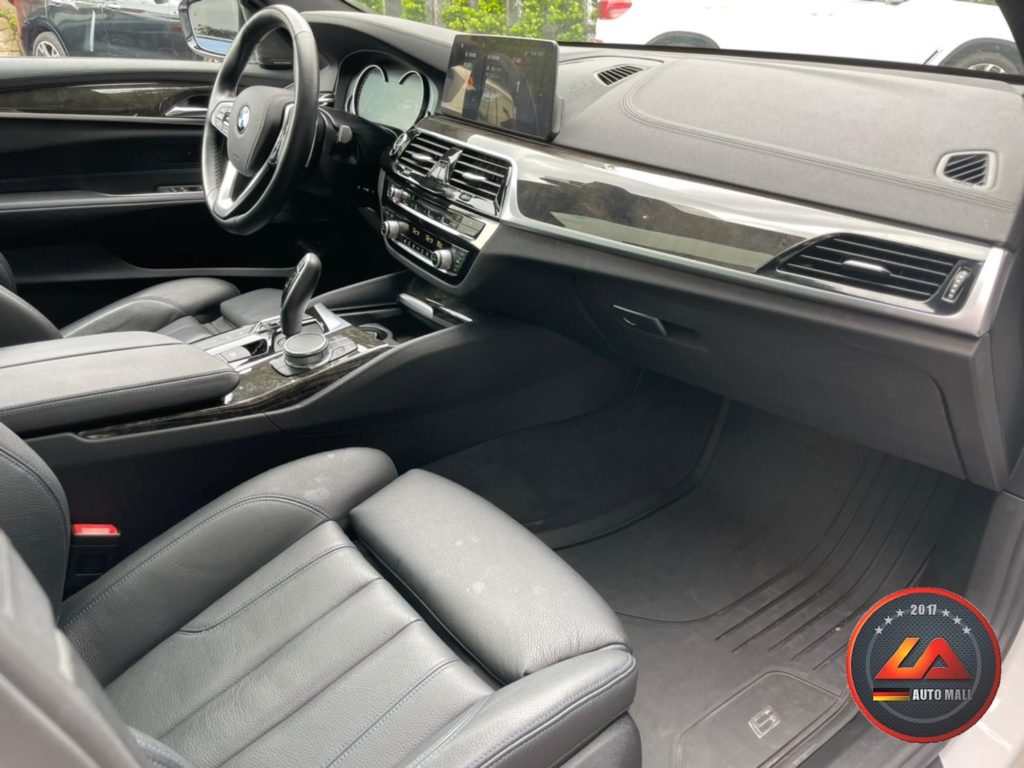 代購外匯BMW 640i GT 價格、配備、馬力、規格、油耗介紹，2018 BMW 640i GT 外匯車代購流程分享。LA-桃園車庫代購外匯BMW 640i GT 回台價格會划算嗎?BMW 640i GT外匯車代購回台價格划算嗎? LA-桃園車庫 如何代購BMW 640i GT外匯車? BMW 640i GT外匯車與台灣總代理價格差多少呢? BMW 640i GT外匯車規格、馬力、油耗、配備介紹~ LA-桃園車庫 協助客戶代購BMW 640i GT流程分享~桃園、台北、新竹、北部地區有推薦的外匯車商嗎? LA桃園車庫是台灣Mobile01、PTT網友推薦的外匯車商之一~為什麼大家都要推薦LA-桃園車庫外匯車商代購外匯車呢?LA-桃園車庫評價又是如何？LA-桃園車庫是黑心車商嗎？