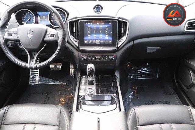 代購外匯Maserati Ghibli SQ4 價格、配備、馬力、規格、油耗介紹，2017 Maserati Ghibli SQ4 外匯車代購流程分享。LA-桃園車庫代購外匯瑪莎拉蒂Maserati Ghibli SQ4回台價格會划算嗎?瑪莎拉蒂Maserati Ghibli SQ4外匯車代購回台價格划算嗎? LA-桃園車庫 如何代購Maserati Ghibli SQ4外匯車? 瑪莎拉蒂Maserati Ghibli SQ4外匯車與台灣總代理價格差多少呢? 瑪莎拉蒂Maserati Ghibli SQ4外匯車規格、馬力、油耗、配備介紹~ LA-桃園車庫 協助客戶代購瑪莎拉蒂Maserati Ghibli SQ4流程分享~桃園、台北、新竹、北部地區有推薦的外匯車商嗎? LA桃園車庫是台灣Mobile01、PTT網友推薦的外匯車商之一!為什麼大家都要推薦LA-桃園車庫外匯車商代購外匯車呢?LA-桃園車庫評價又是如何？LA-桃園車庫是黑心車商嗎？