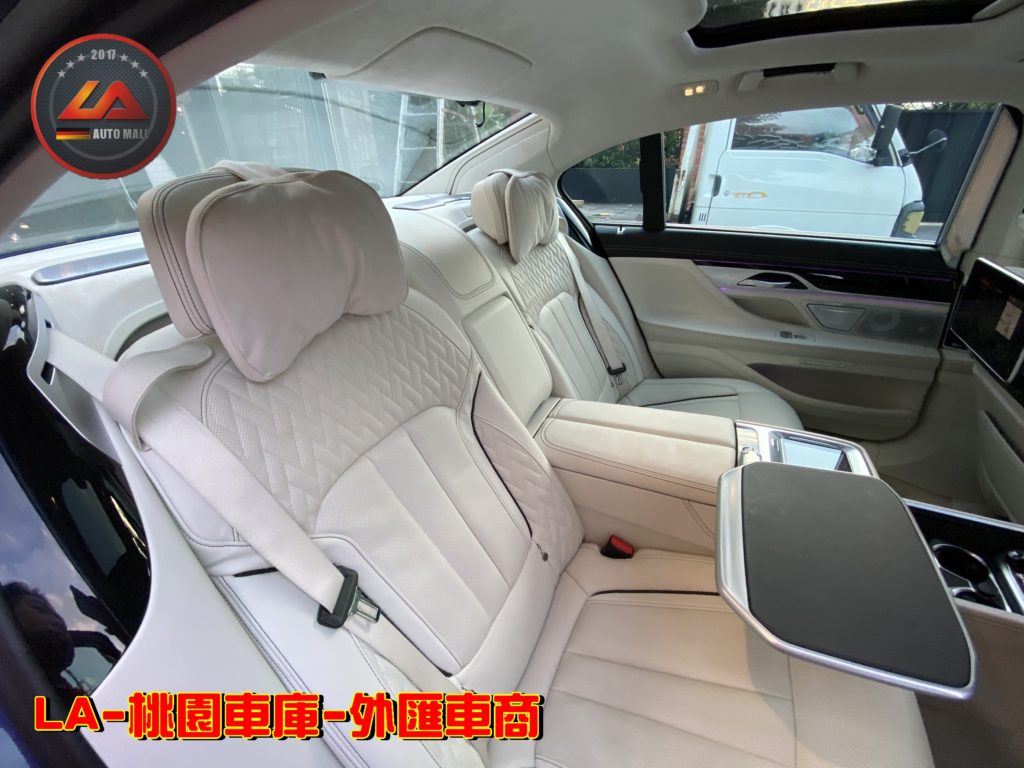 代購美規外匯Alpina B7 G12價格、配備、馬力、規格、油耗介紹，2018 Alpina B7 G12外匯車代購流程分享。LA-桃園車庫代購外匯Alpina B7 G12回台價格會划算嗎?Alpina B7 G12外匯車代購回台價格划算嗎? LA-桃園車庫 如何代購Alpina B7 外匯車? Alpina B7 G12外匯車與台灣總代理價格差多少呢?Alpina B7 G12外匯車規格、馬力、油耗、配備介紹~ LA-桃園車庫 協助客戶代購Alpina B7流程分享~桃園、台北、新竹、北部地區有推薦的外匯車商嗎? LA桃園車庫是台灣Mobile01、PTT網友推薦的外匯車商之一!為什麼大家都要推薦LA-桃園車庫外匯車商代購外匯車呢?LA-桃園車庫評價又是如何？LA-桃園車庫是黑心車商嗎？